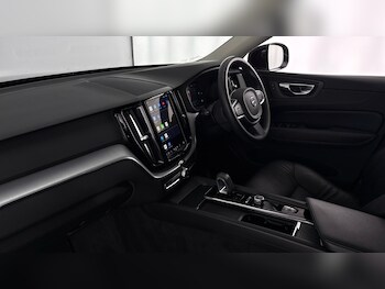 Used Volvo XC60 2022 for sale - 78081190: Photo