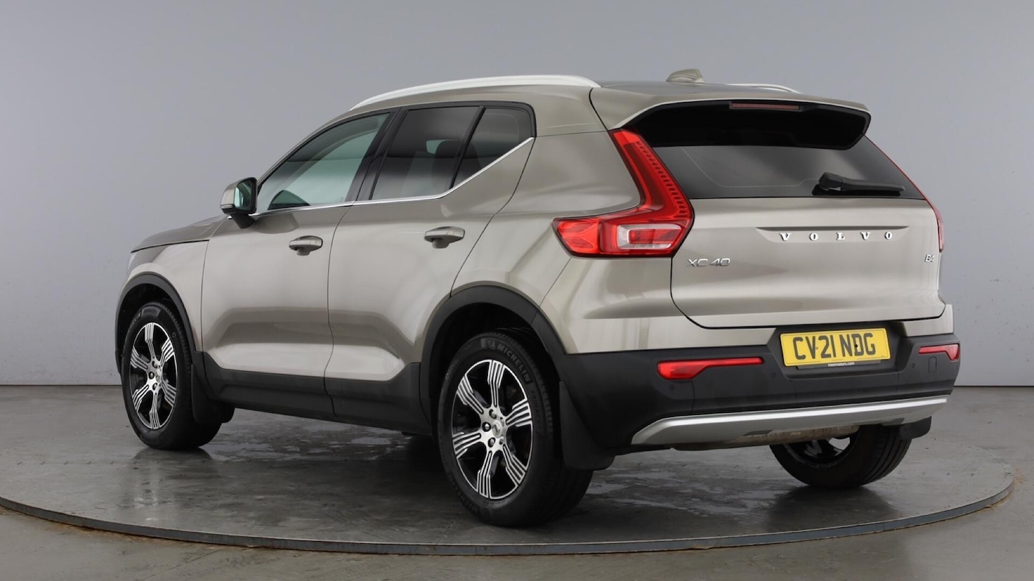 Used Volvo XC40 2021 for sale - 77506191: Photo 3