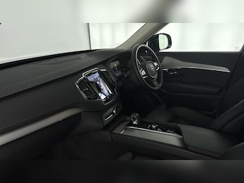 Used Volvo XC90 2023 for sale - 76941289: Photo