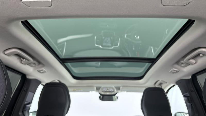 Used Volvo XC90 2023 for sale - 76941289: Photo 32