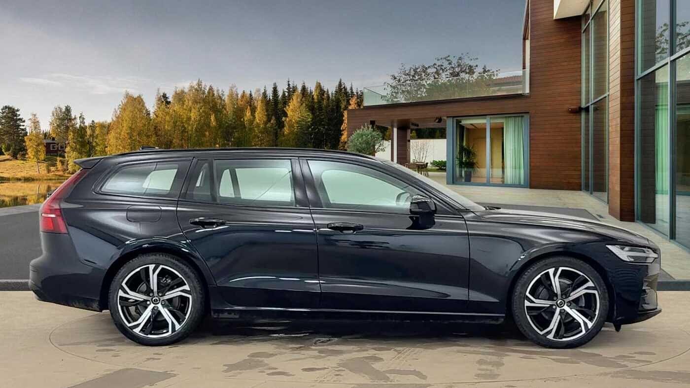 Used Volvo V60 2025 for sale - 77506257: Photo 2