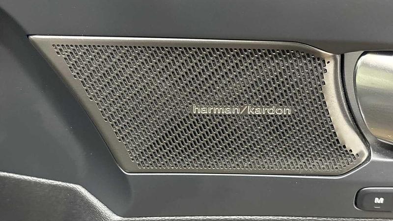 Used Volvo XC40 2025 for sale - 76853450: Photo 27