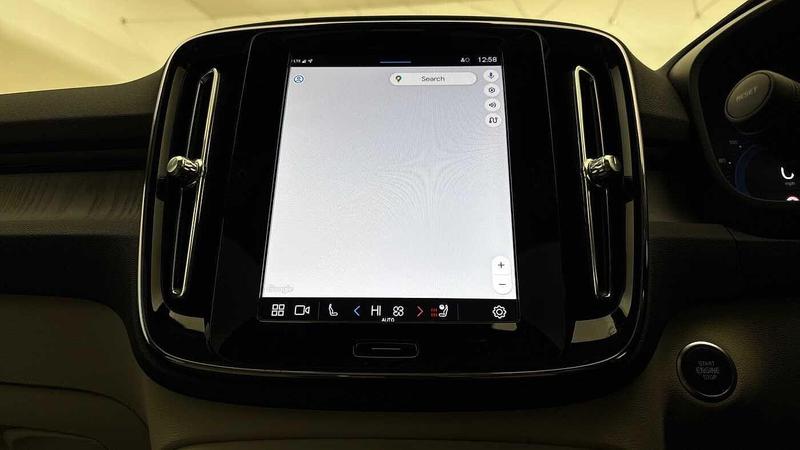 Used Volvo XC40 2025 for sale - 76853450: Photo 36