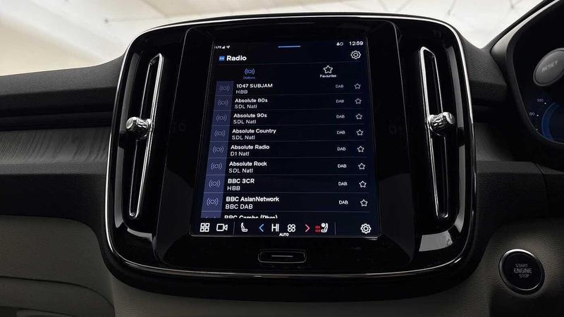 Used Volvo XC40 2025 for sale - 76853450: Photo 37