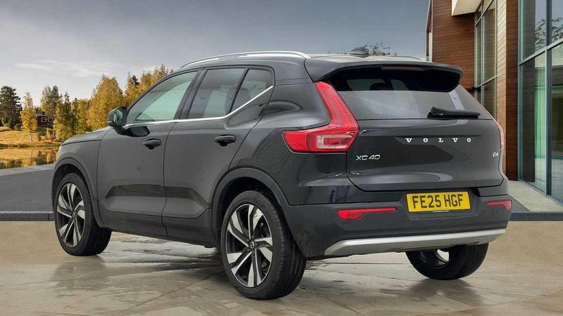 Used Volvo XC40 2025 for sale - 76853450: Photo 5