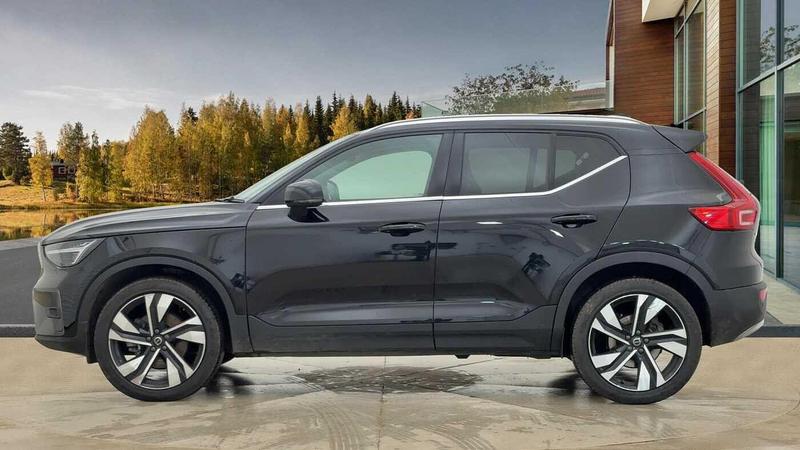 Used Volvo XC40 2025 for sale - 76853450: Photo 6