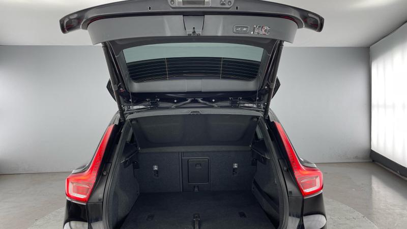 Used Volvo XC40 2020 for sale - 77044776: Photo 12