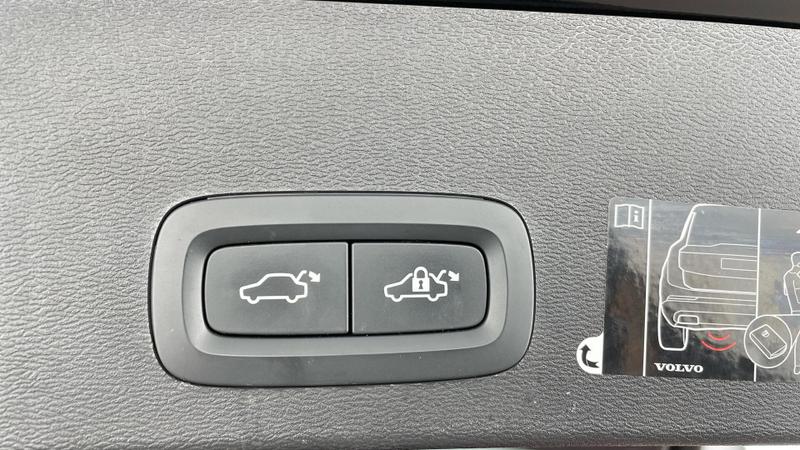 Used Volvo XC40 2020 for sale - 77044776: Photo 17