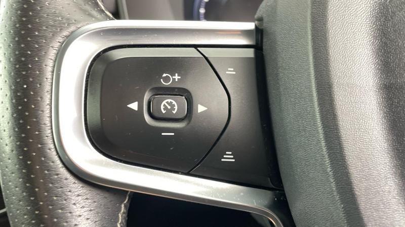 Used Volvo XC40 2020 for sale - 77044776: Photo 21