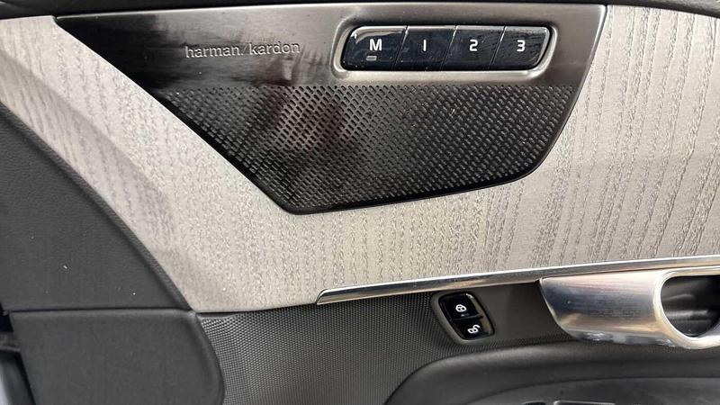 Used Volvo XC90 2024 for sale - 76355650: Photo 27