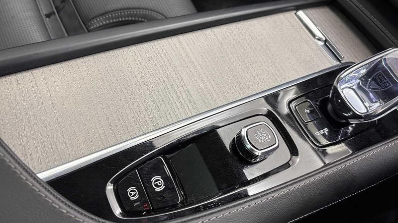 Used Volvo XC90 2024 for sale - 76355650: Photo 32
