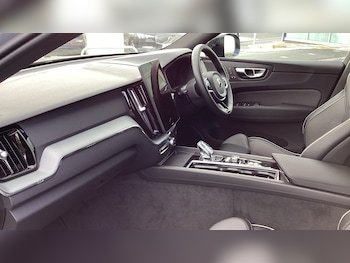 Used Volvo XC60 2025 for sale - 77718164: Photo