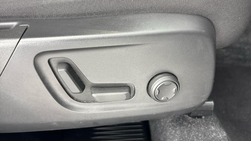 Used Volvo XC40 2023 for sale - 77407006: Photo 18