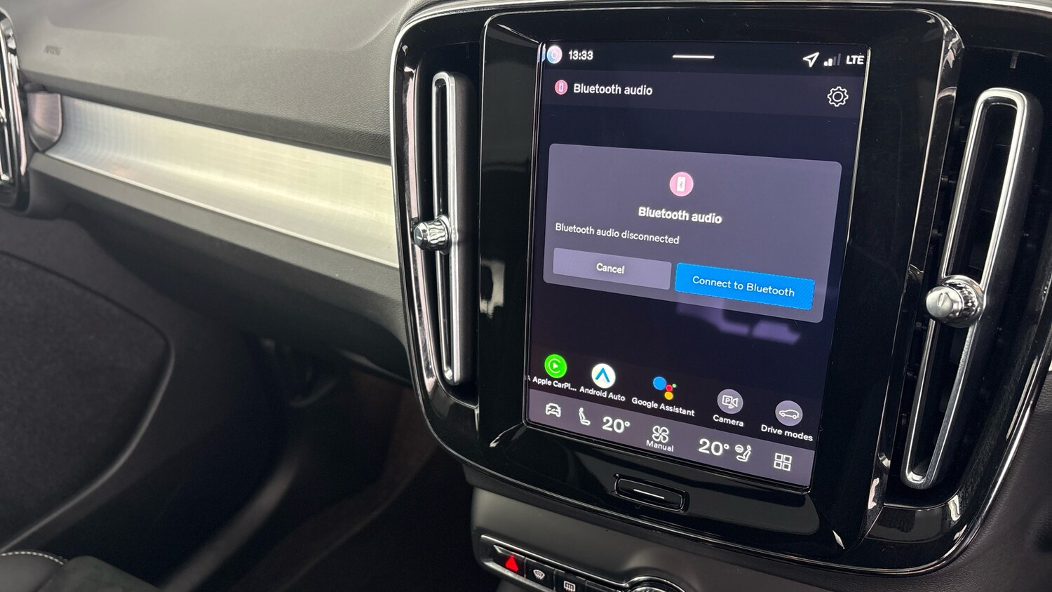 Used Volvo XC40 2025 for sale - 78123258: Photo 24