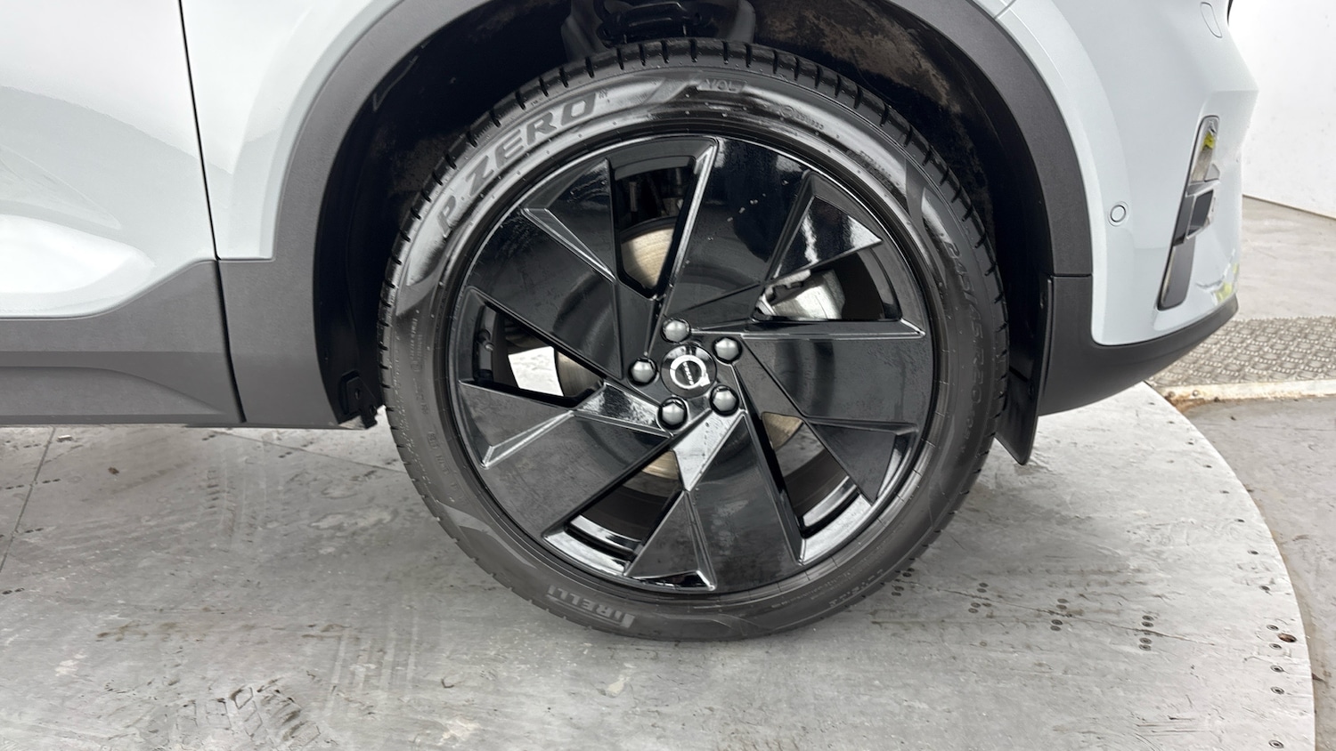 Used Volvo XC40 2025 for sale - 78123258: Photo 5