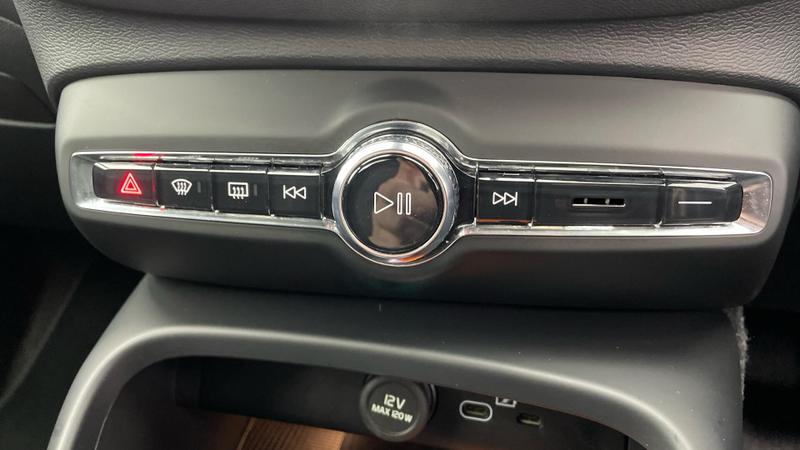 Used Volvo XC40 2025 for sale - 76008500: Photo 17