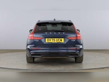 Used Volvo V60 2025 for sale - 79513253: Photo