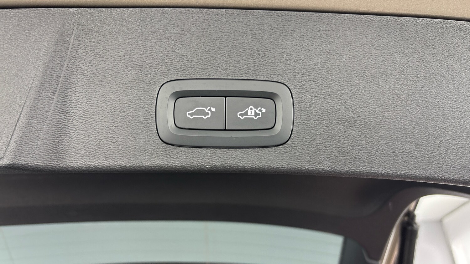 Used Volvo XC40 2022 for sale - 77603217: Photo 18