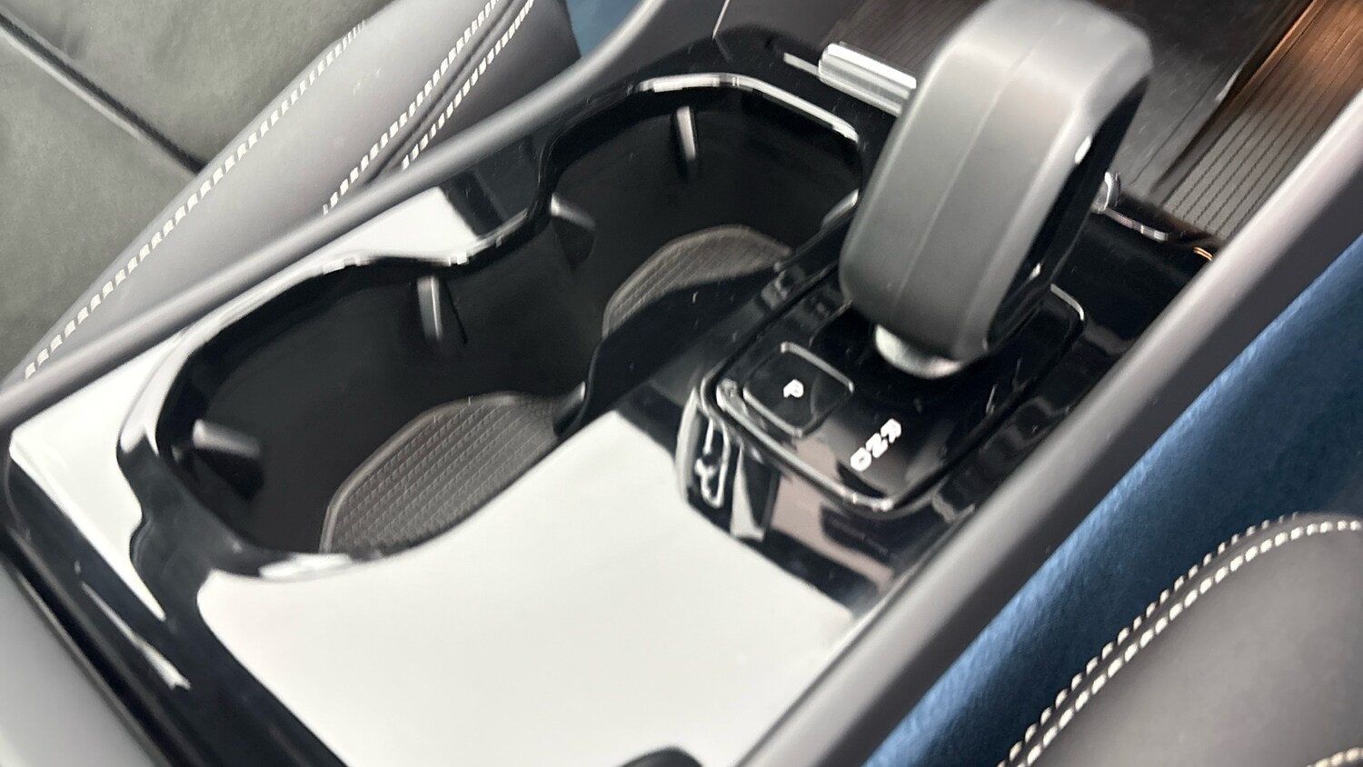 Used Volvo XC40 2022 for sale - 77603217: Photo 25