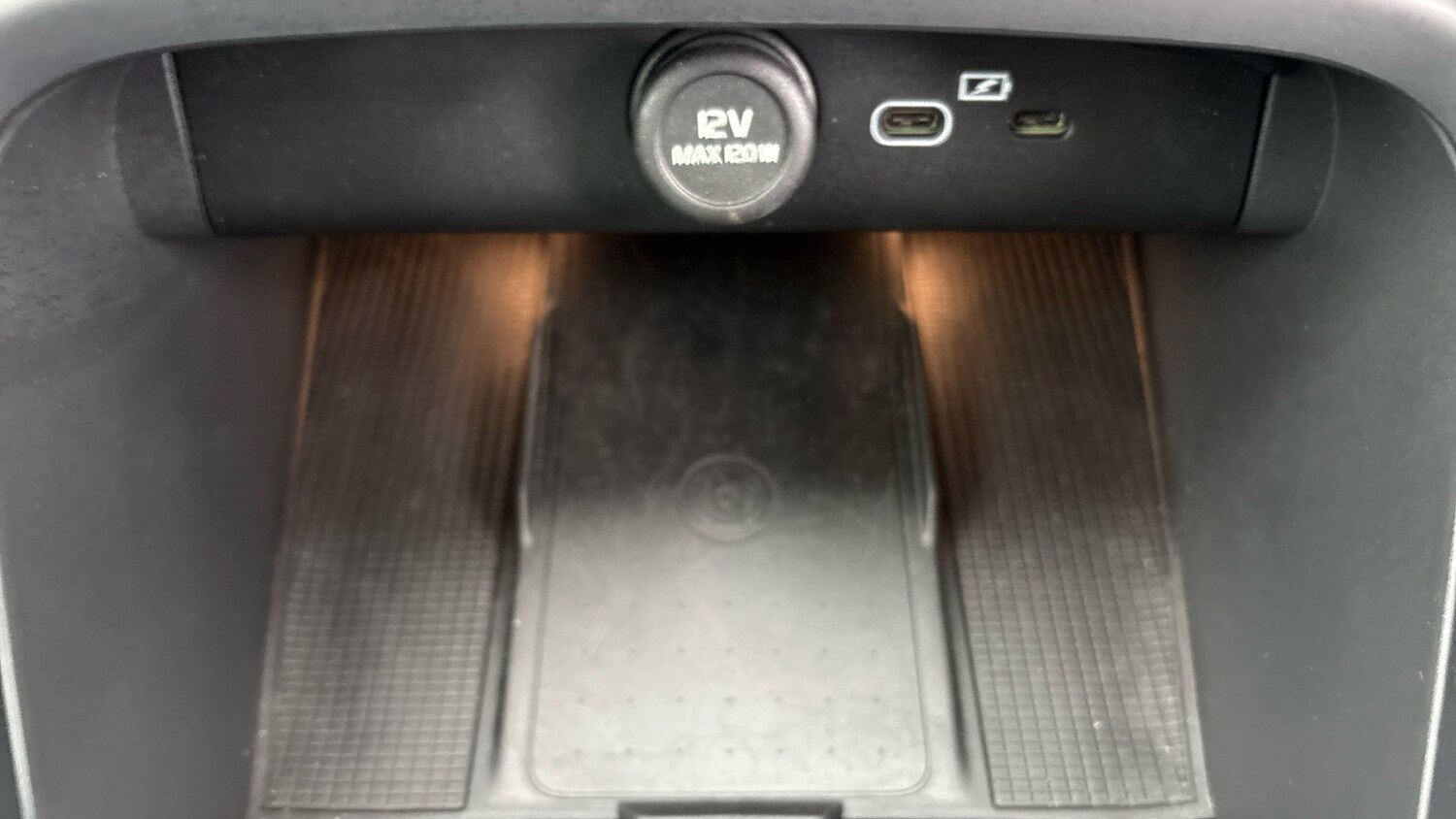 Used Volvo XC40 2022 for sale - 77603217: Photo 26