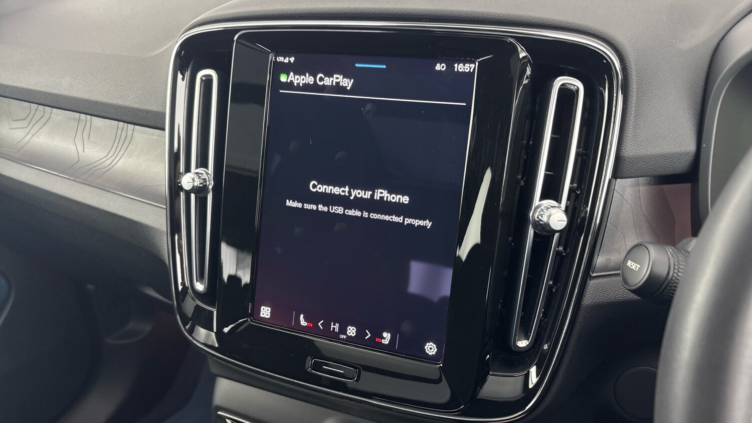 Used Volvo XC40 2022 for sale - 77603217: Photo 31