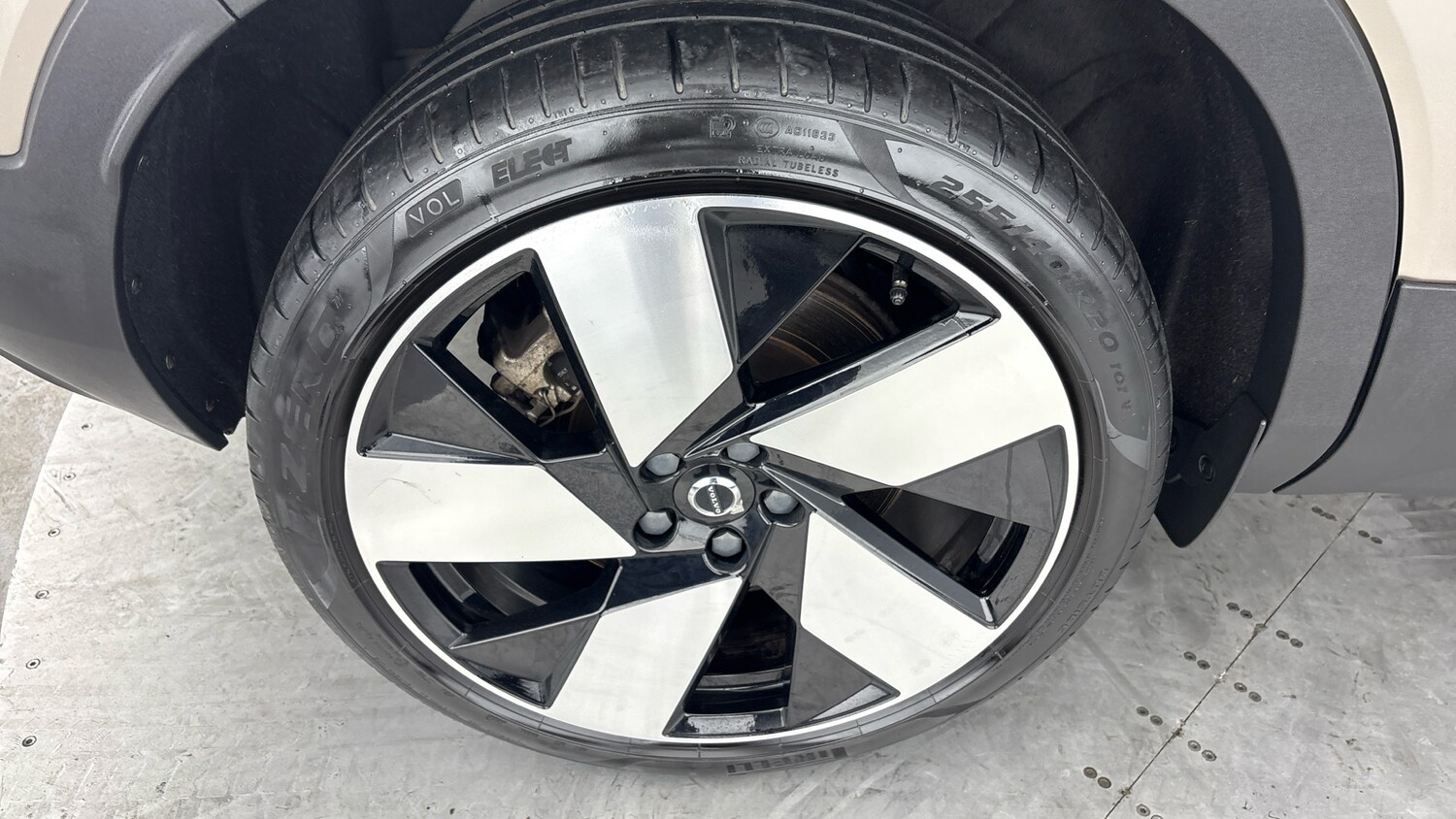 Used Volvo XC40 2022 for sale - 77603217: Photo 34