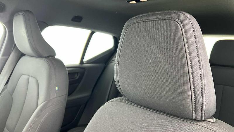 Used Volvo XC40 2021 for sale - 76631247: Photo 11