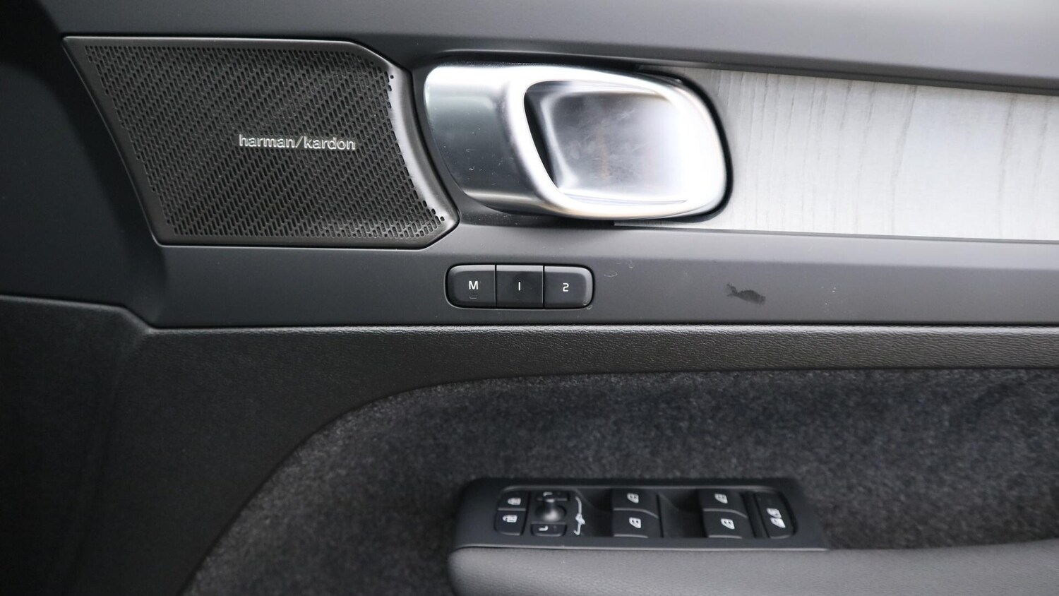 Used Volvo XC40 2024 for sale - 77789712: Photo 23