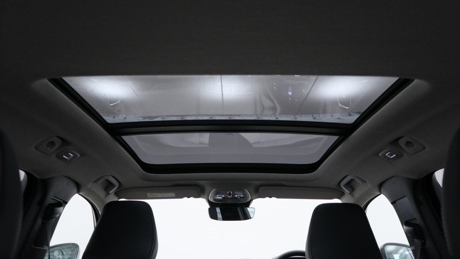 Used Volvo XC40 2024 for sale - 77789712: Photo 42