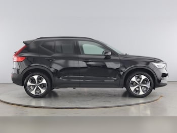 Used Volvo XC40 2023 for sale - 75529562: Photo