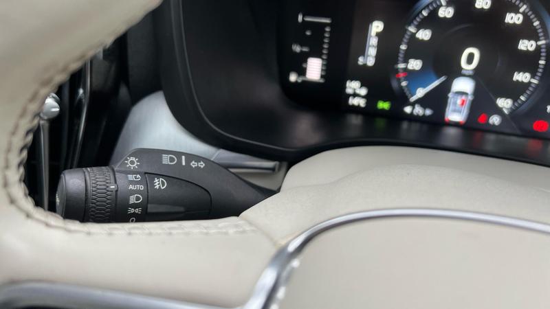 Used Volvo XC60 2017 for sale - 76580778: Photo 38