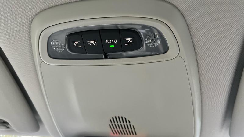 Used Volvo XC60 2017 for sale - 76580778: Photo 40