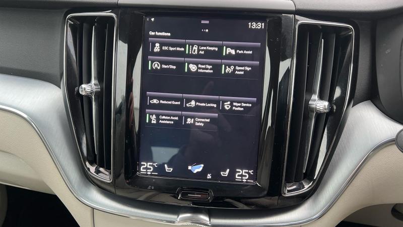 Used Volvo XC60 2017 for sale - 76580778: Photo 7