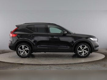 Used Volvo XC40 2022 for sale - 77186975: Photo