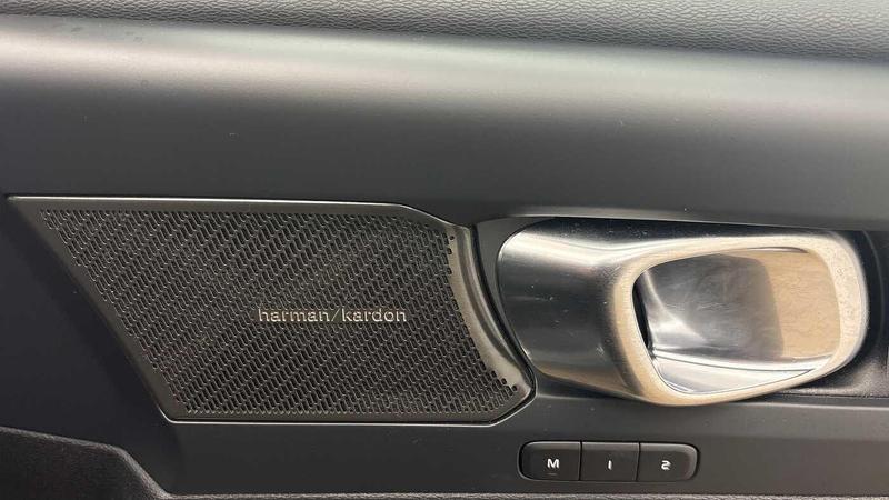 Used Volvo XC40 2022 for sale - 77367649: Photo 27