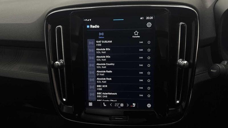 Used Volvo XC40 2022 for sale - 77367649: Photo 37