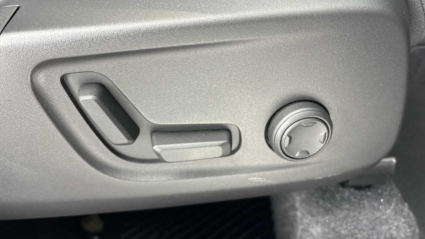 Used Volvo XC40 2026 for sale - 77791232: Photo 21