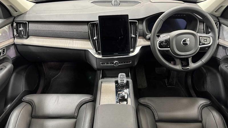 Used Volvo XC90 2025 for sale - 76895616: Photo 10