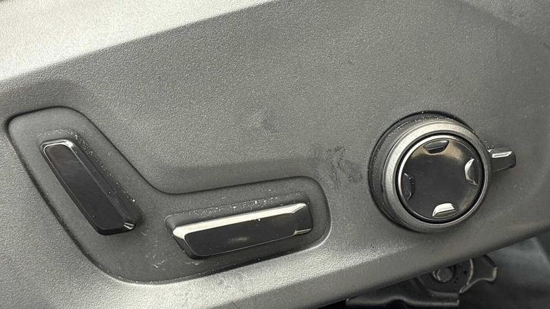 Used Volvo XC90 2025 for sale - 76895616: Photo 28