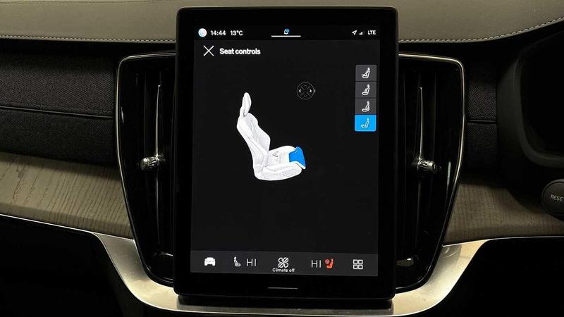 Used Volvo XC90 2025 for sale - 76895616: Photo 41