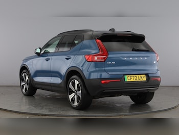 Used Volvo XC40 2022 for sale - 77653229: Photo