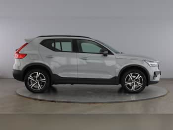 Used Volvo XC40 2023 for sale - 79735194: Photo