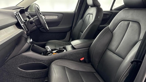 Used Volvo XC40 2020 for sale - 75681520: Photo 39