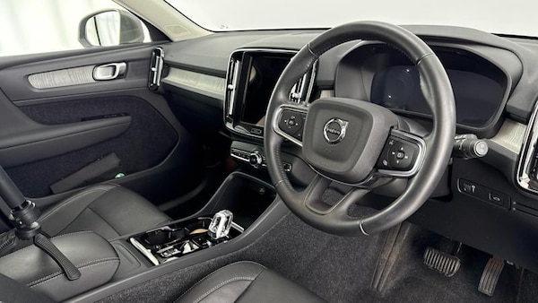 Used Volvo XC40 2020 for sale - 75681520: Photo 6