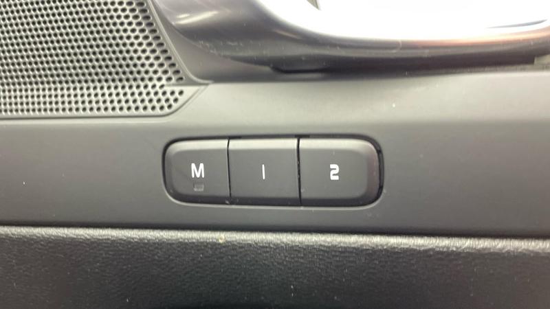 Used Volvo XC40 2025 for sale - 76008544: Photo 14