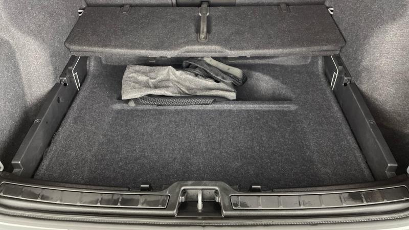 Used Volvo XC40 2025 for sale - 76008544: Photo 28