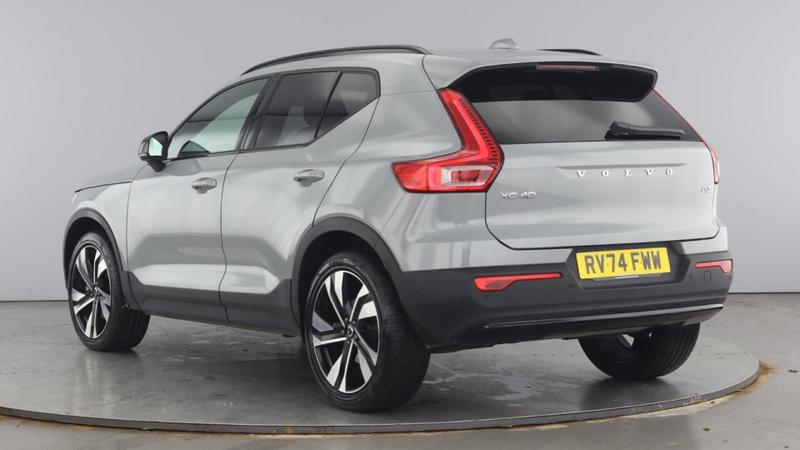 Used Volvo XC40 2025 for sale - 76008544: Photo 3