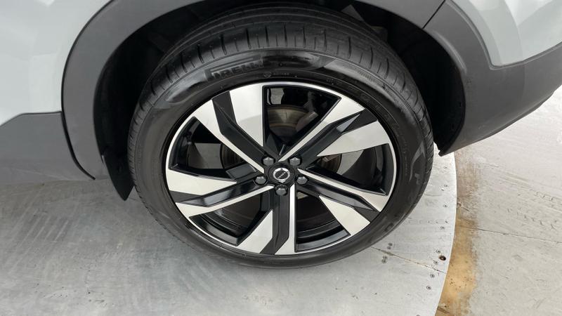 Used Volvo XC40 2025 for sale - 76008544: Photo 31