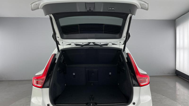 Used Volvo XC40 2025 for sale - 76508250: Photo 12