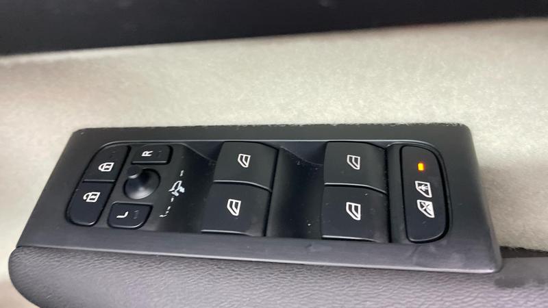 Used Volvo XC40 2025 for sale - 76508250: Photo 21